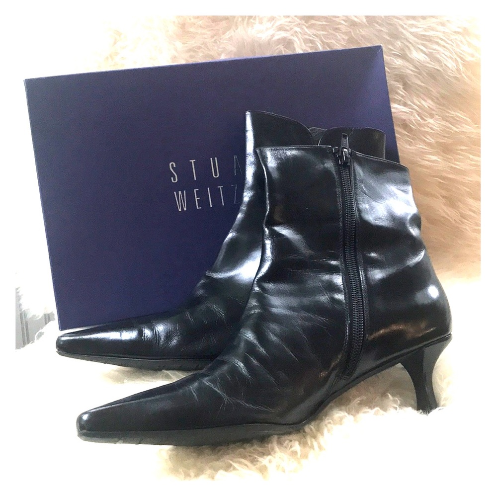 Stuart Weitzman black booties size 6 1/2
